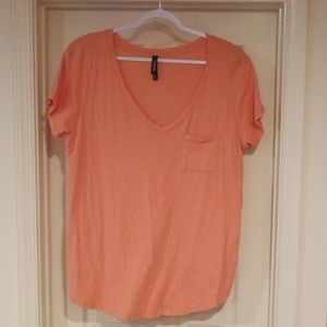 Torrid V Neck T Shirt w/ Pocket